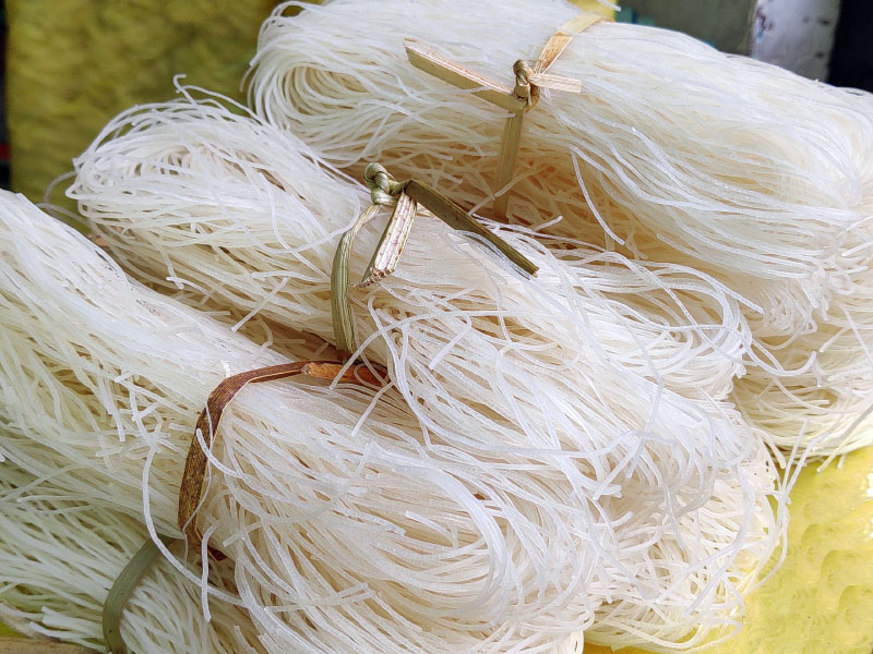 Vận chuyển bún gạo khô đi Đài Loan tại Australia Post
